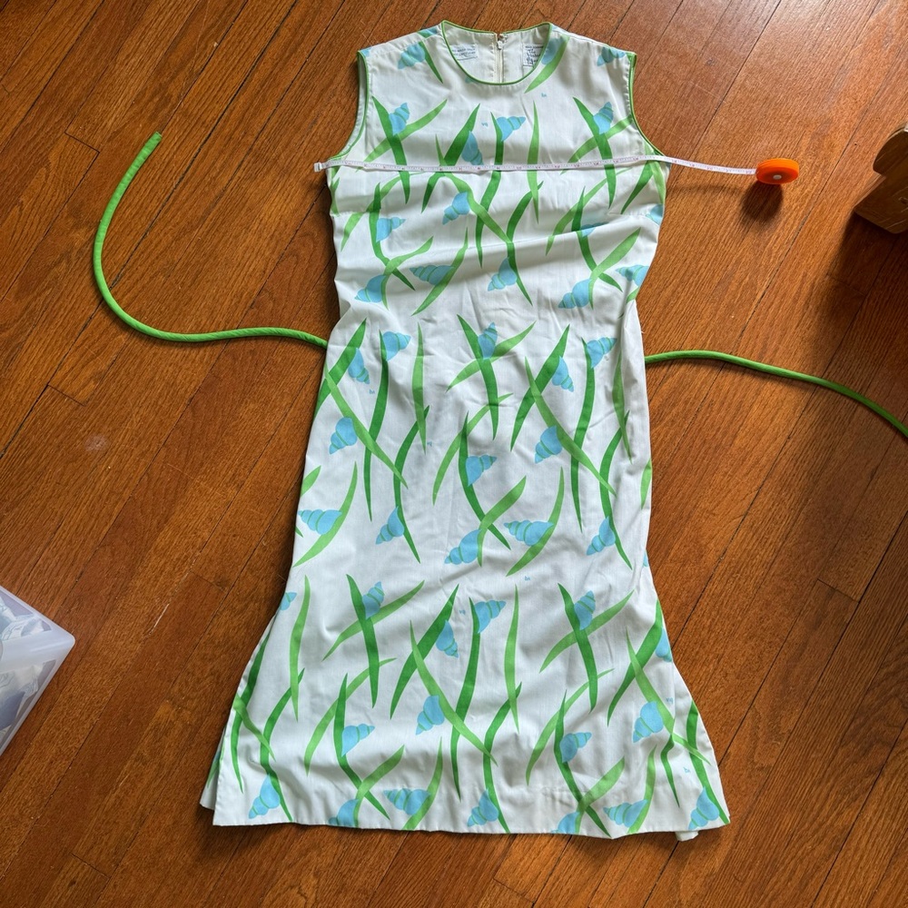 The Vested Gentress Dress Vintage - Picture 5 of 16